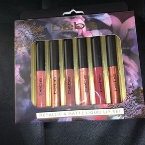Bebe metallic & Matte Makeup set
